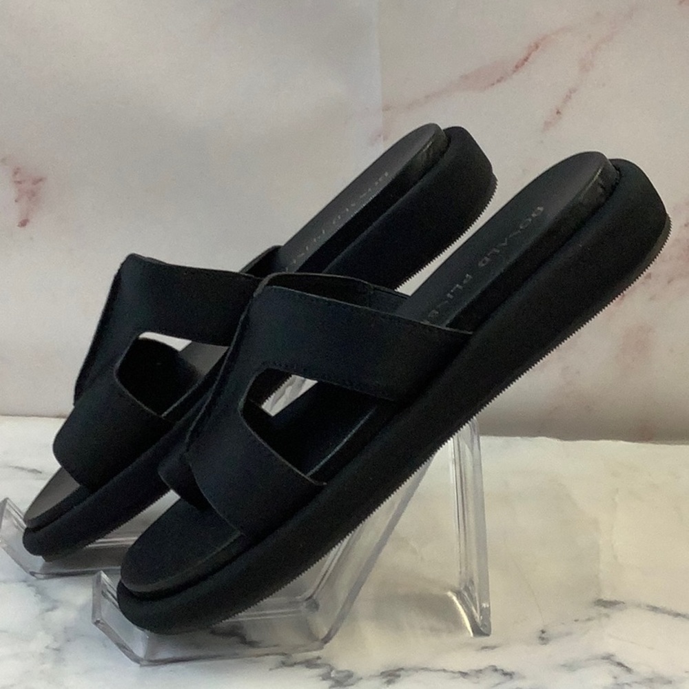 NWOT Donald Pliner Women's Black Platform Sandals Size 6.5 - Picture 2 of 6
